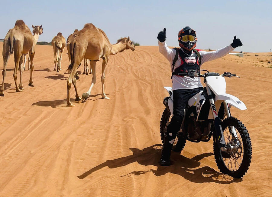 4-husqvarna-dirt-bike-desert-adventure-tour-dubai