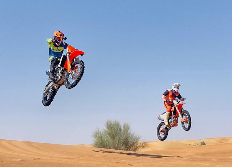 5-about-dirt-bike-adventure-desert-safari-men-women--in-dubai-uae